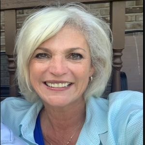 Meet your Posher, Bea